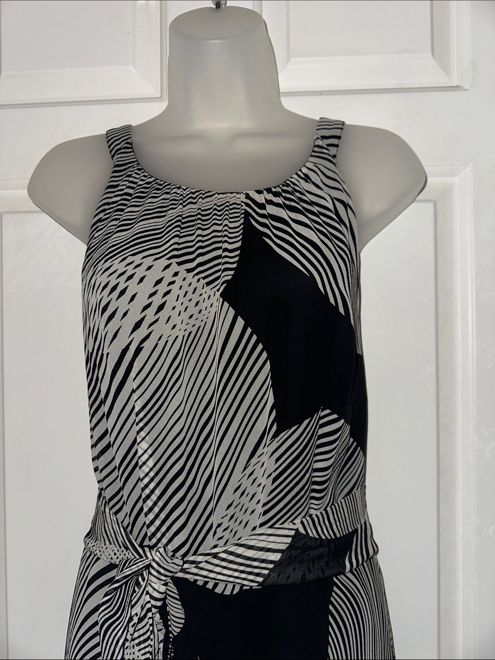 Ann Taylor Flowy Silk Dress - Picture 3 of 13